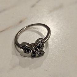 Zales Bow Tie Ring