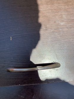 Cabinet handles