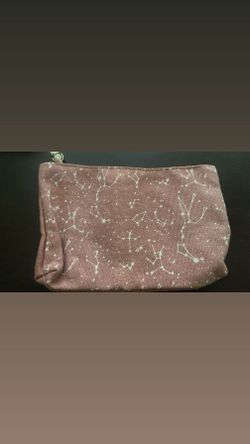 Women’s makeup bag