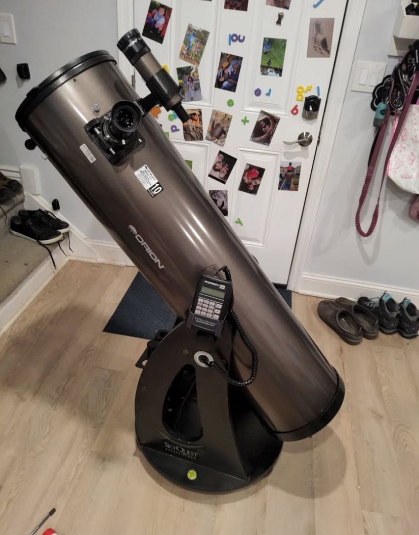 Orion XT10 Dobsonian Telescope