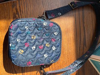 Lug Skeeter Convertible Crossbody in Paws Navy