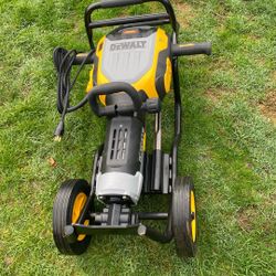Dewalt Breaker Hammer. Model D25966 