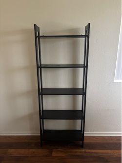 5 tier shelf/book shelf space