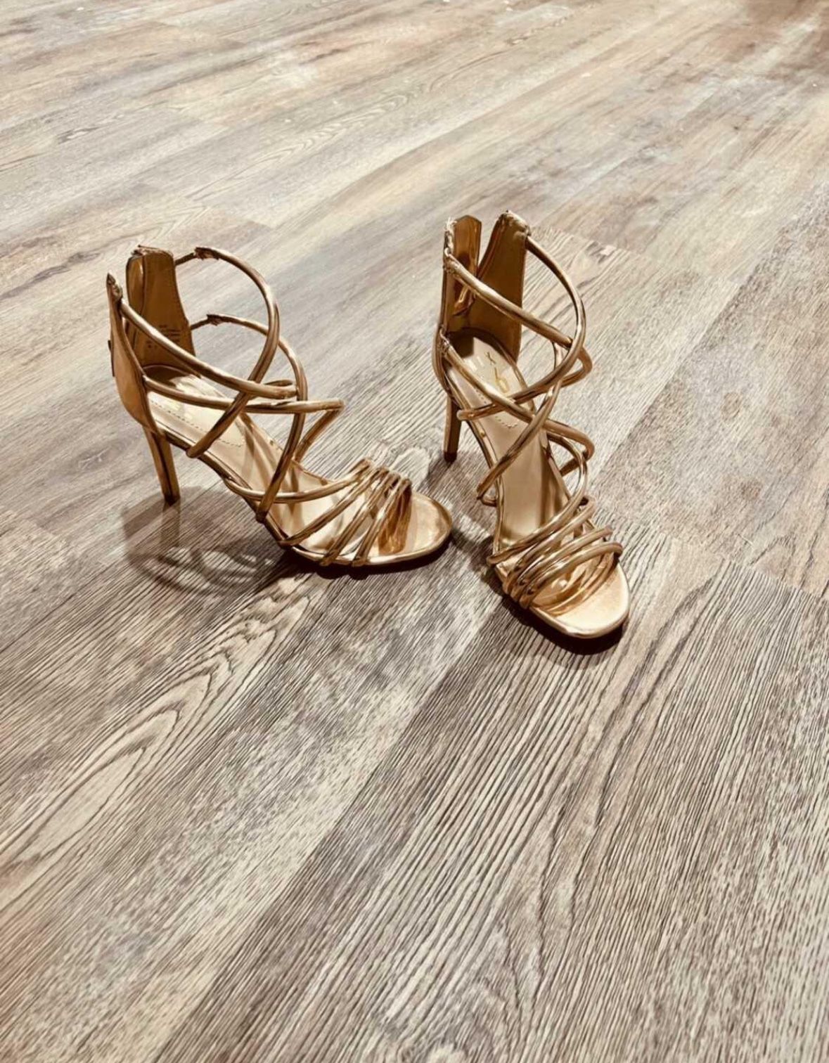 New Rose Gold Size 6 - Mix No 6 Heels