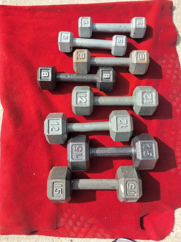 SETS OF 15s. 12s. 8s 5s HEXHEAD DUMBBELLS. TOTAL 80LBs
11525 S HALSTED. Dunkin Donuts/
7111.S WESTERN WALGREENS DELIVERY AVAILABLE $
70$. CASH