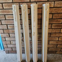 Florescent Lights With Chain Hangers And 4 Bulbs.  4 Feet In Length.  $20 Takes It All.  