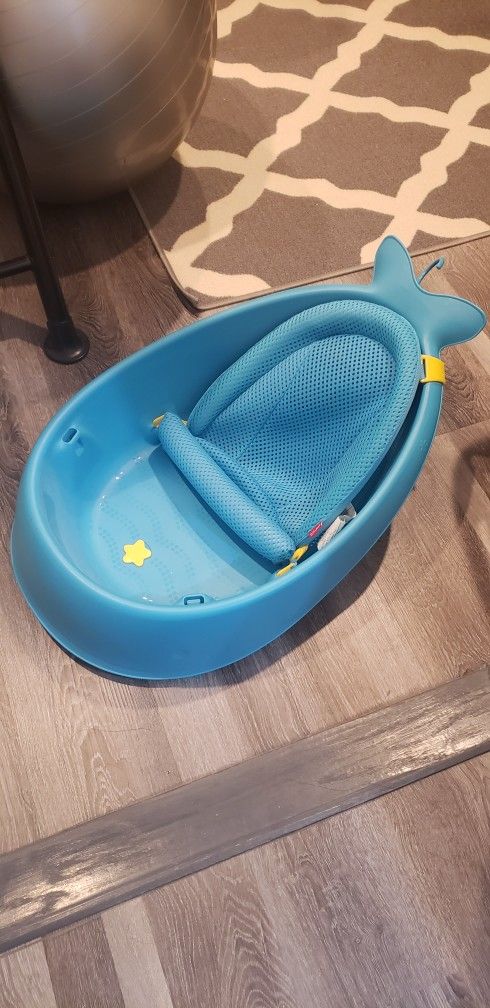 Baby Bath Tub Blue Whale