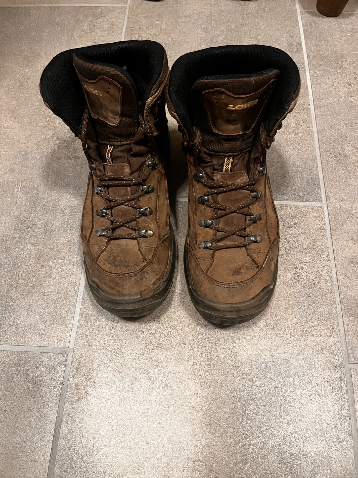 Lowa Renegade GTX, Mens Size 10.5