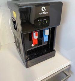 Avalon countertop water dispenser