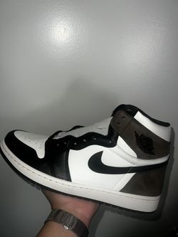 Air Jordan 1 High Retro Dark Mocha