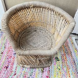 $15 - Baby & Toddler Kid Boho Wicker rattan Bucket Chair - For Photography & Prop Furniture