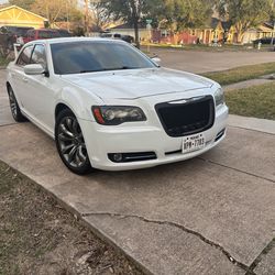 2014 Chrysler 300s