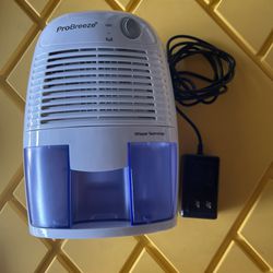 Pro Breeze Dehumidifier 