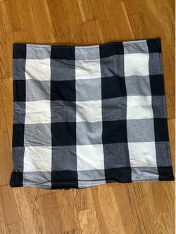 Pottery barn Buffalo check pillow cover