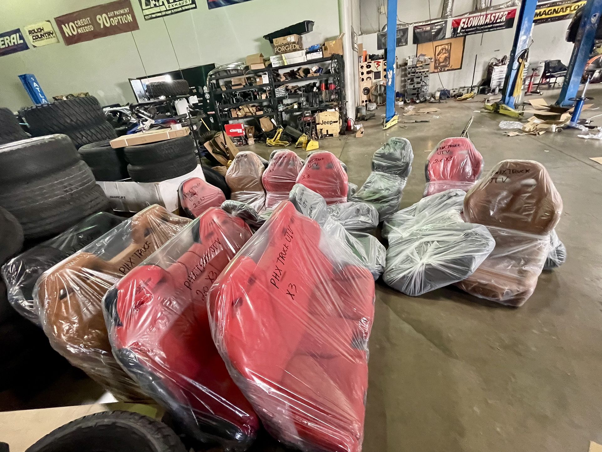 Triple X. Seats For Can Am Maverick X3 for Sale in Phoenix, AZ OfferUp