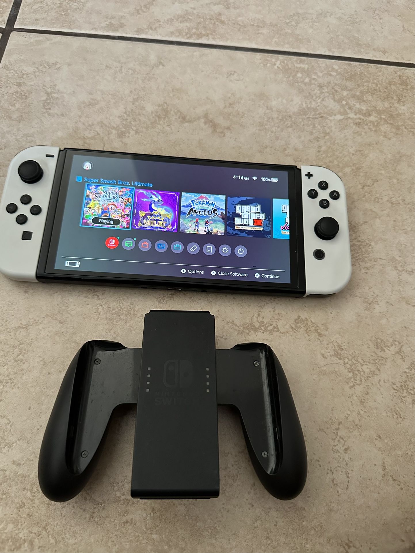 Nintendo Switch OLED w/ digital Super Smash Bros