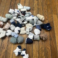 lot of baby socks mixed sizes most 0-3 months