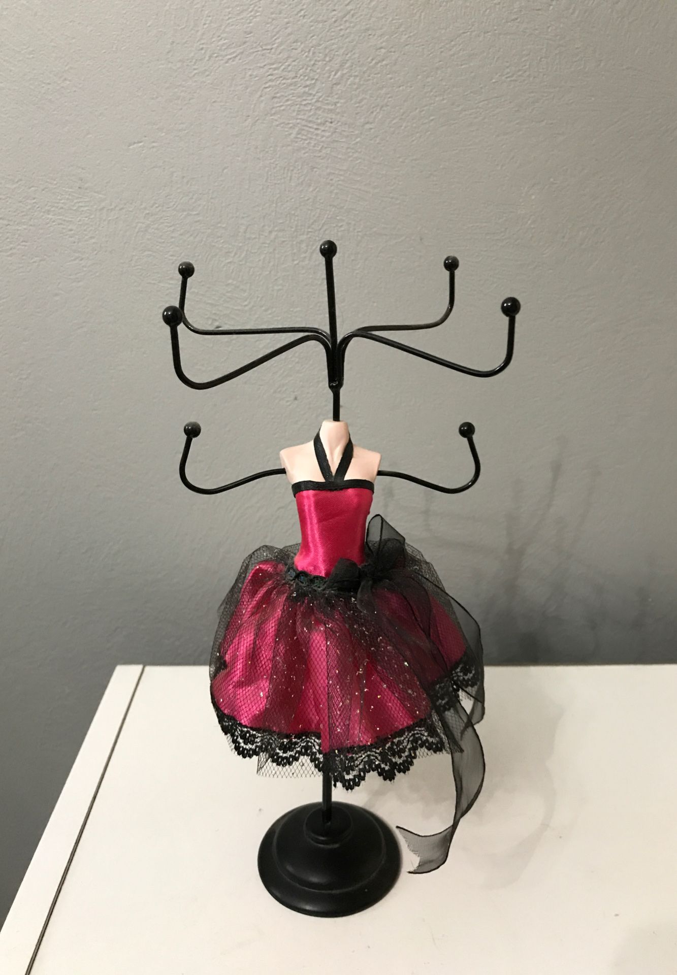 Jewelry holder