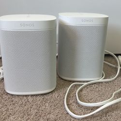 Sonos One Smart Speakers 2 Available
