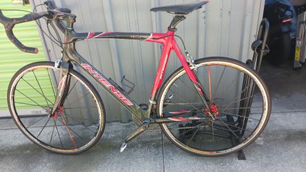 Bike road intense full carbon fiber frame 54 c  wheels 700c