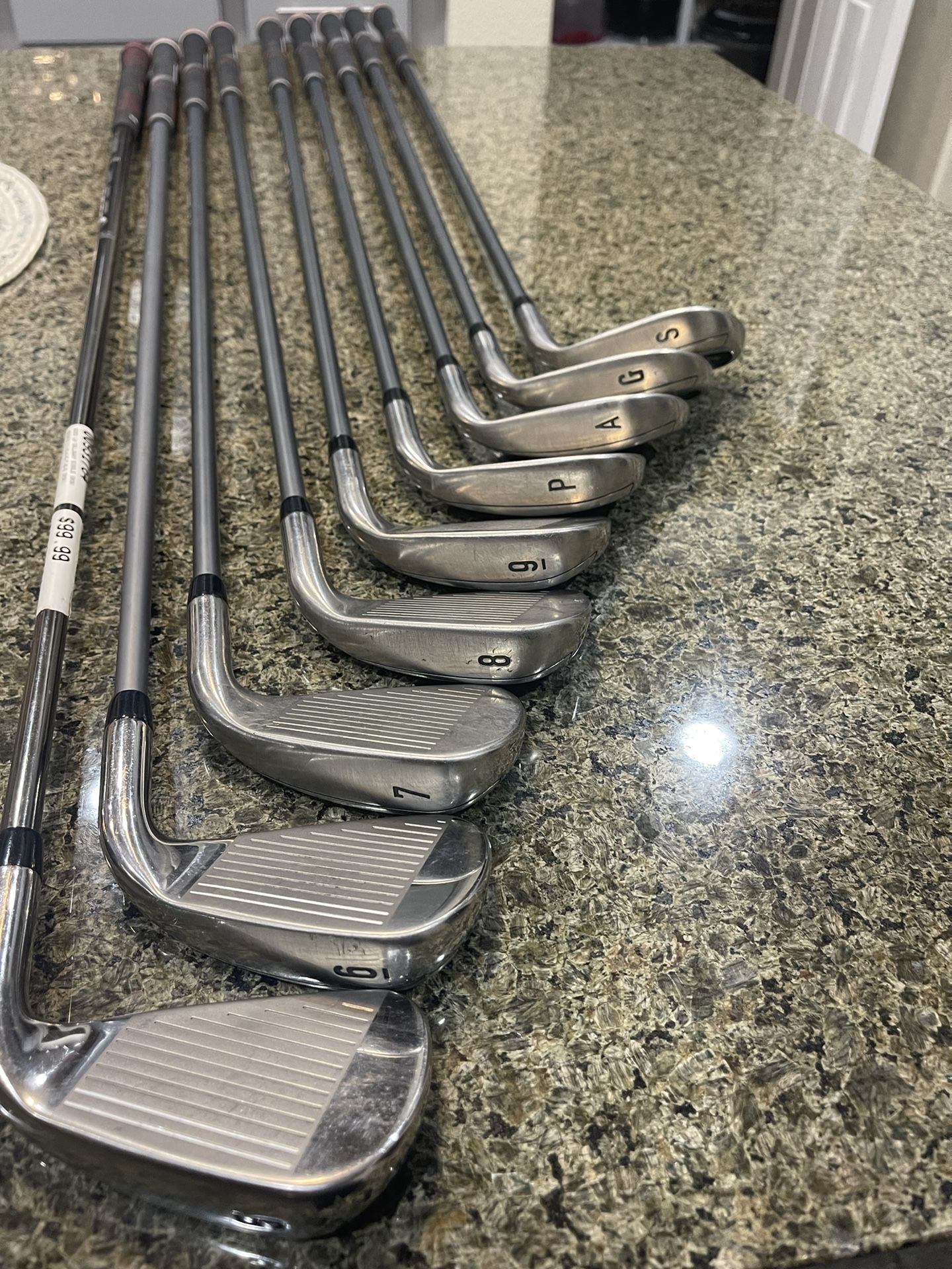 CALLAWAY MAVRIK Golf IRON SET(Graphite Shafts)5PW, AW, GW, SW for Sale