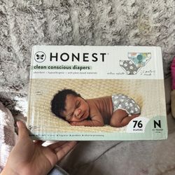 Honest Newborn Diapers