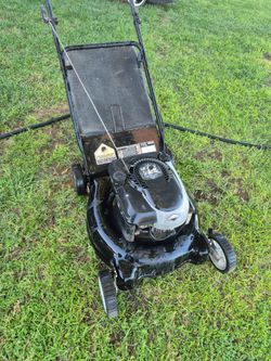 Push lawnmower $100