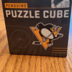 Pittsburgh Penquins Game Puzzle Cube