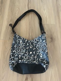 Leopard Print Shoulder Bag from Pistil