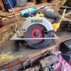 Dewalt Cordless Circular Saw