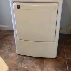 Midea Gas Dryer 