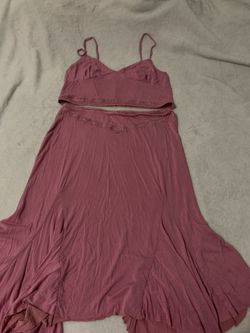 Pink Two-Piece Crop Top Maxi Skirt Set w Lace