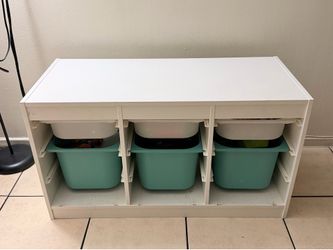 Toys storage