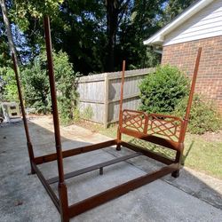 Baker Furniture Chinese Chippendale Carved Cherrywood