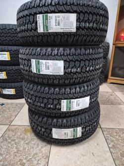 275/55r20 kumho road venture at51