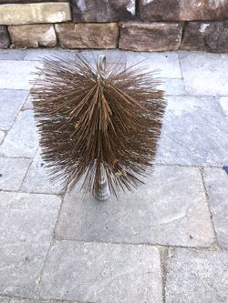 Chimney Brush - Heavy Duty w 1/2’ pipe fitting