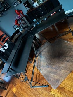 Gaming desk with charging station
