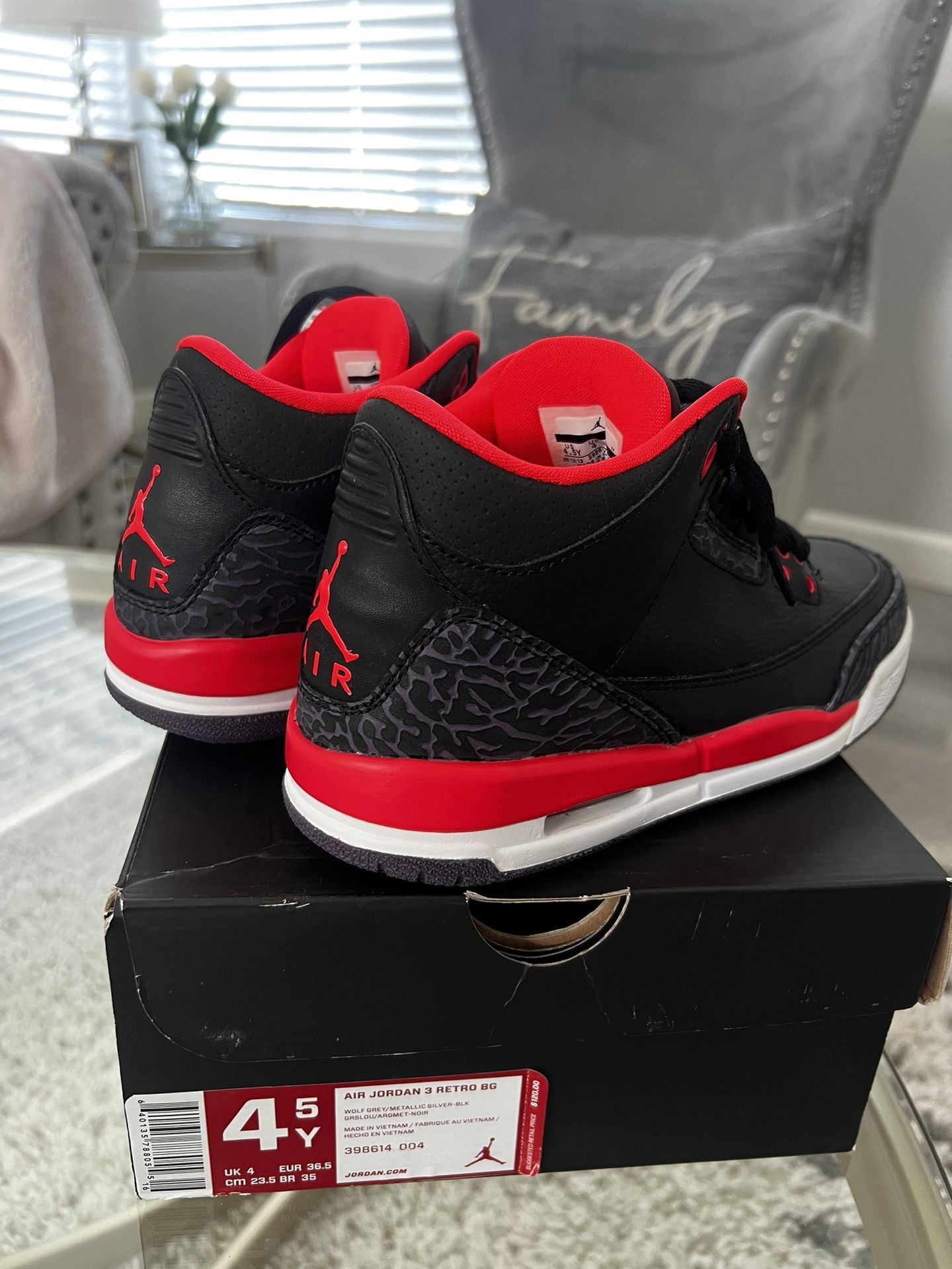 Air Jordan Size 4.5