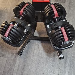 BOWFLEX DUMBELLS WITH STAN