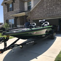 Nitro z18 Bass Boat