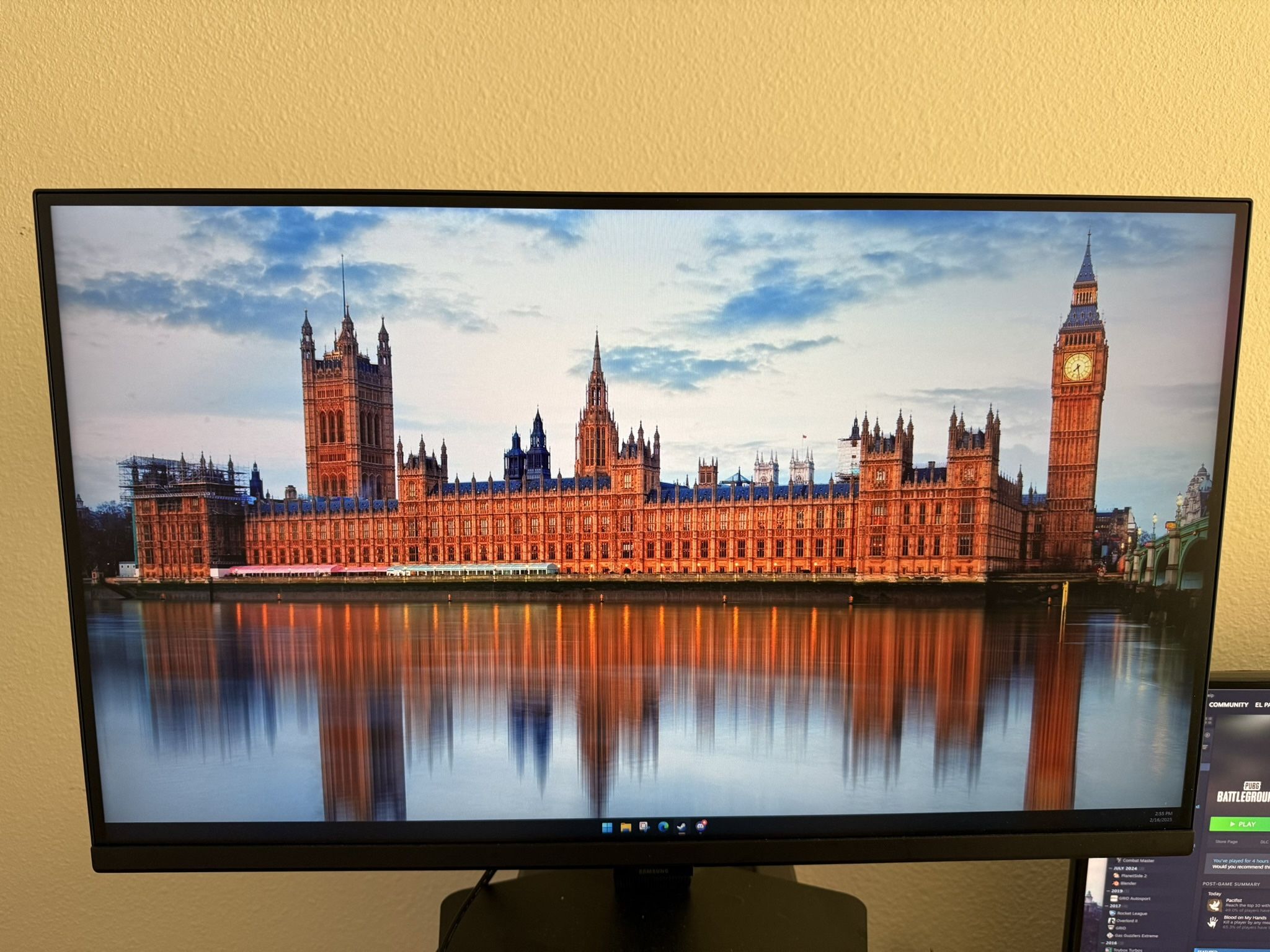 Samsung 27” Odyssey G50D Gaming Monitor