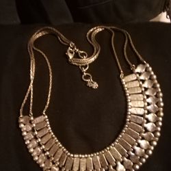 Lucky brand choker necklace