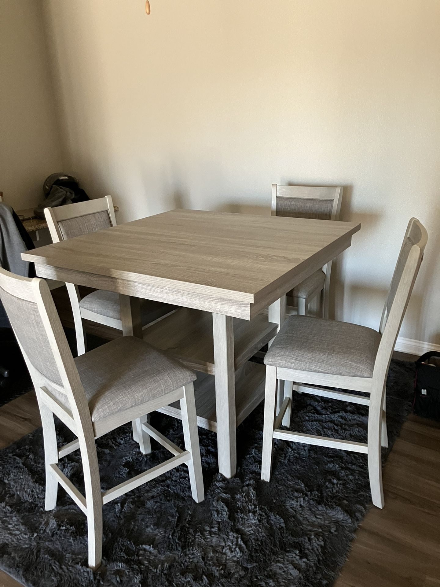 Dining Table Set