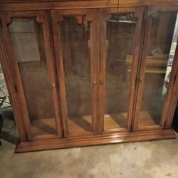 Solid Wood Hutch W/Cabinets