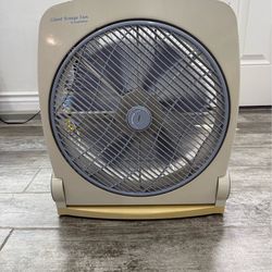 Silent Breeze Fan by Sunpentown