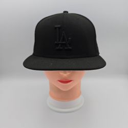 New Era 59Fifty Los Angeles Dodgers All Black Fitted Hat Size 7  3/8