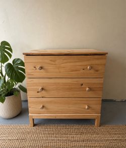 Dresser - Free Delivery