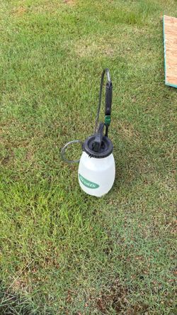 Scott’s pump sprayer