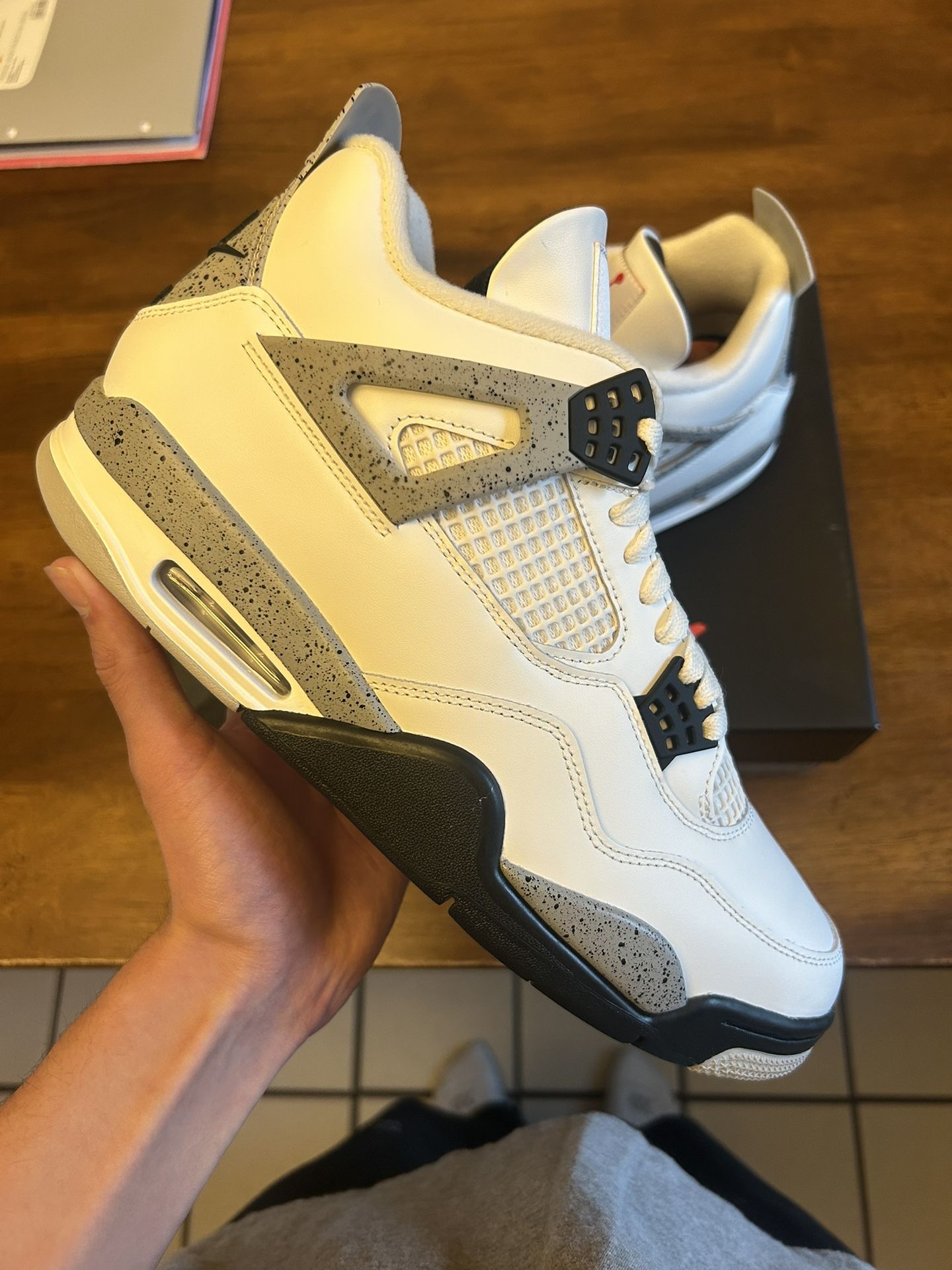 Air Jordan 4 “White Cement” Size 11 Brand New