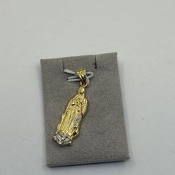 5 pendants 